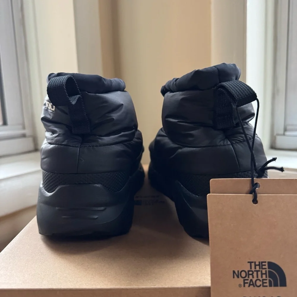 North Face x Skims Nuptse Traction Chukka Boots Onyx Black Men's 6 / Women's 8